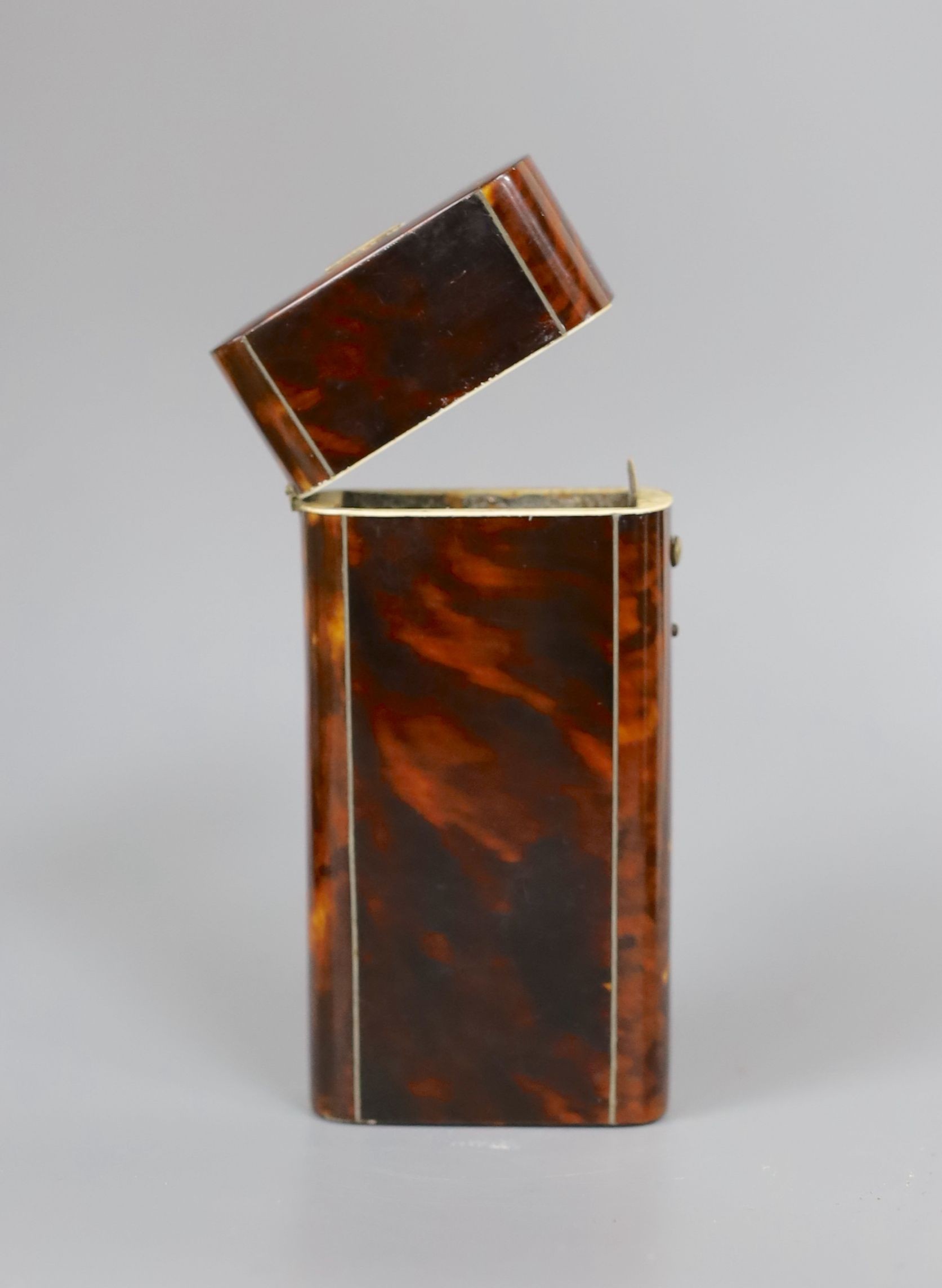 A Victorian zinc-lined tortoishell cheroot or cigar case, 13cm